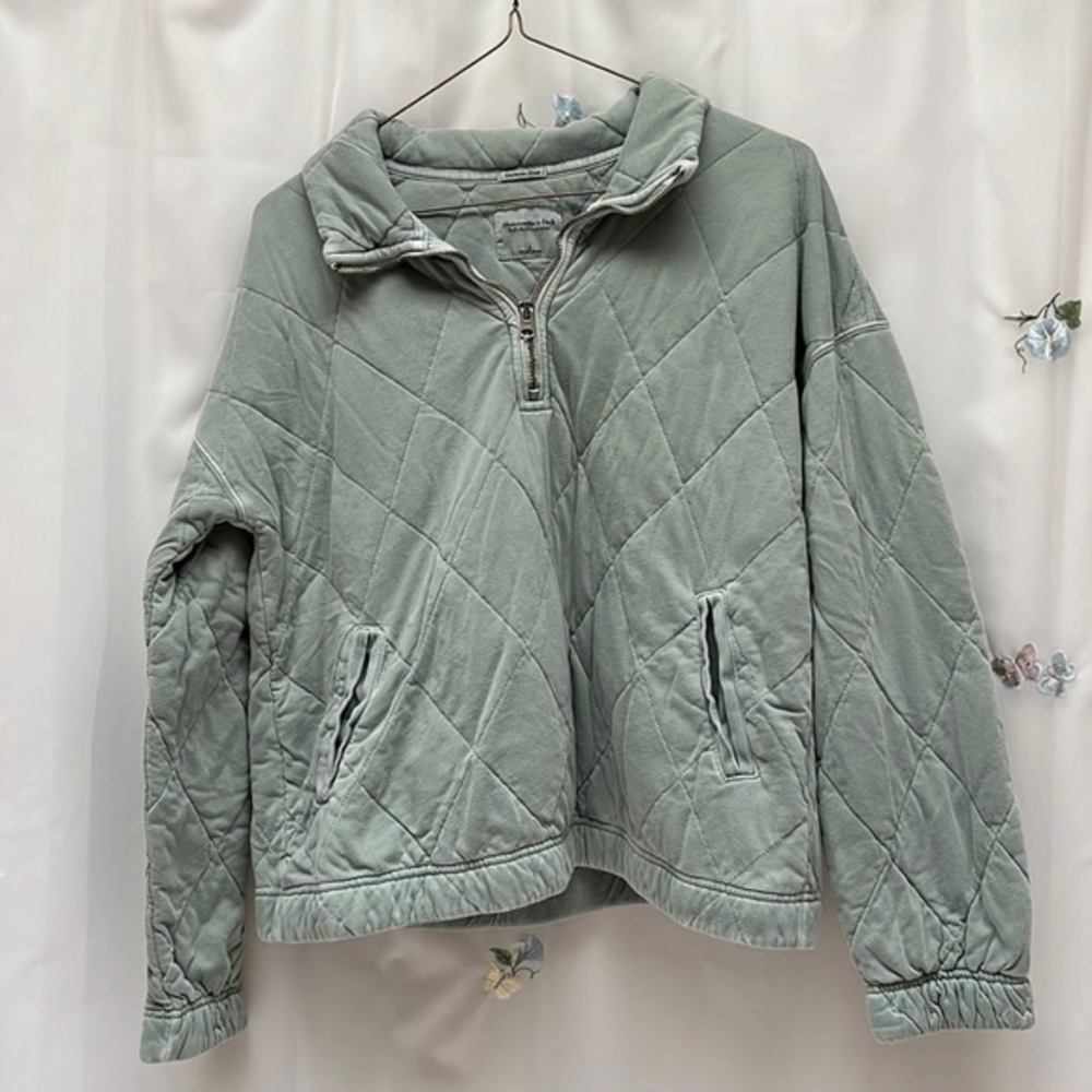 Abercrombie & Fitch Quilted Quarterzip